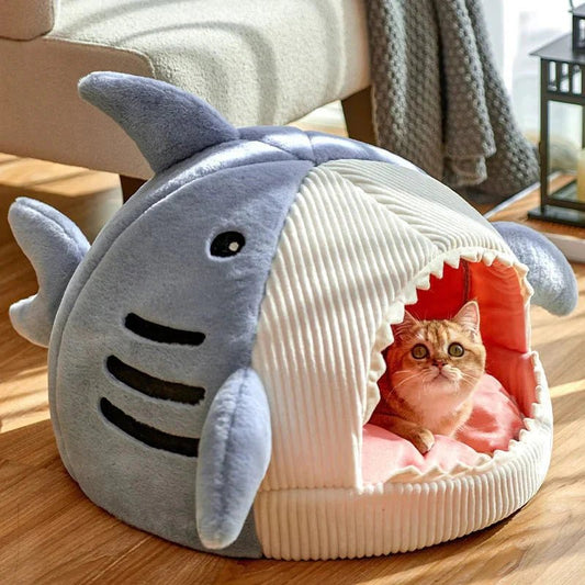 Luxury Plush Shark Pet Bed - AuraPetsACC0EEAuraPets